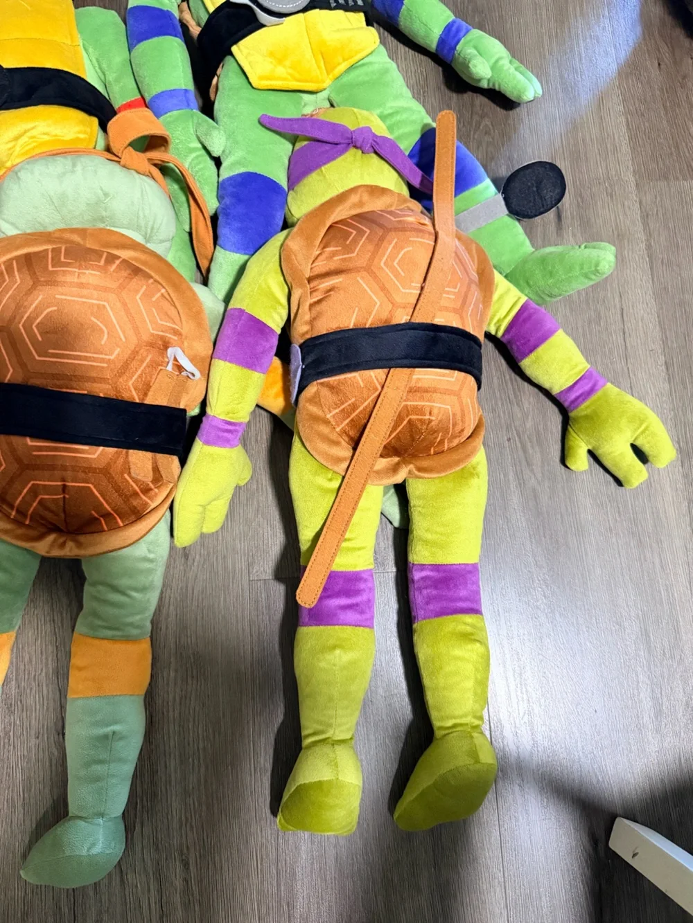 COMPLETE SET of 4 Teenage Mutant Ninja Turtles 26